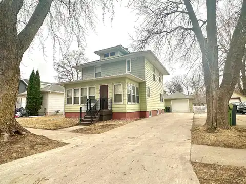2Nd, WORTHINGTON, MN 56187