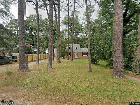 Pinecrest, WAKEFIELD, VA 23888