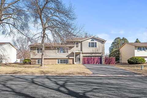 Maple Valley, MAPLE GROVE, MN 55369