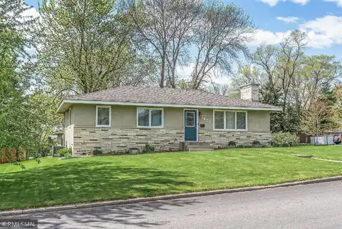 Green, ANOKA, MN 55303