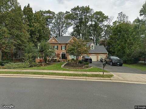 Round Pebble, RESTON, VA 20194
