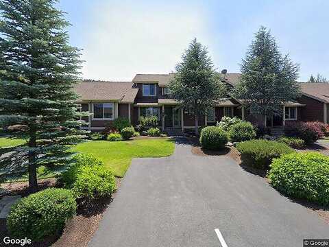 Village, REDMOND, OR 97756