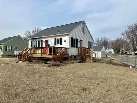 Clary, WORTHINGTON, MN 56187