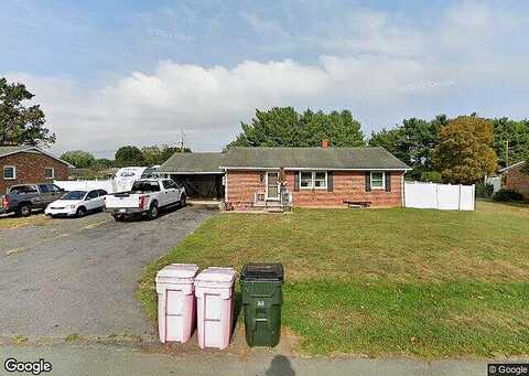 Brent, LYNDHURST, VA 22952