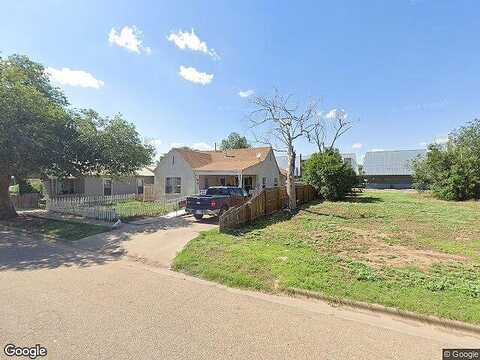 15Th, LUBBOCK, TX 79401
