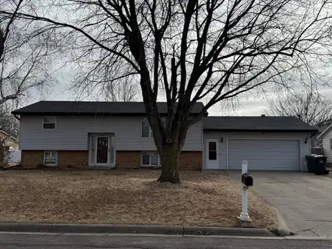 Indian Hill, WORTHINGTON, MN 56187