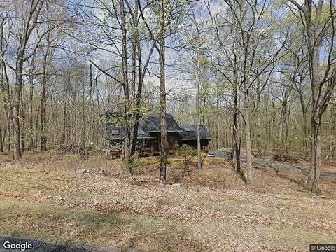 Dewberry, HAWLEY, PA 18428