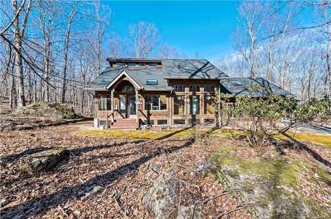 Dewberry, HAWLEY, PA 18428
