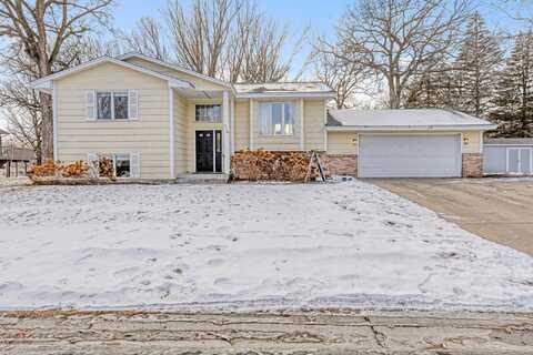 Devonshire, YOUNG AMERICA, MN 55397