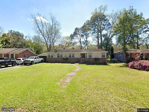 Derenne, SAVANNAH, GA 31405