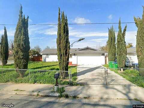 Oak, TULARE, CA 93274