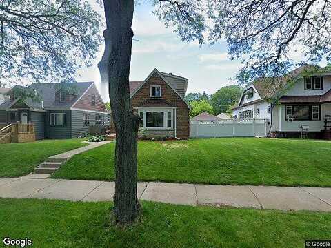 Medford, MILWAUKEE, WI 53216