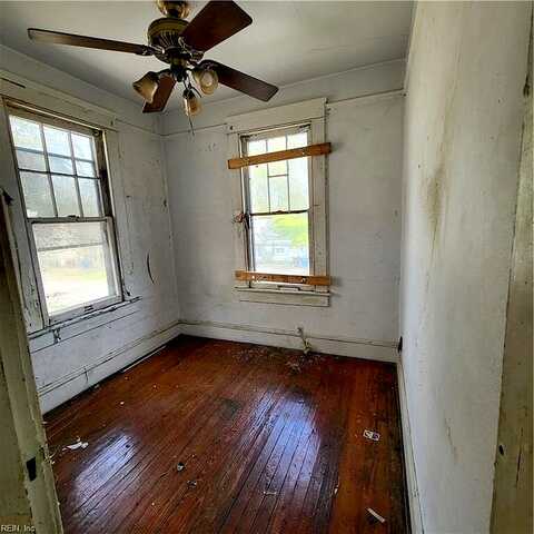 Jackson, CHESAPEAKE, VA 23324
