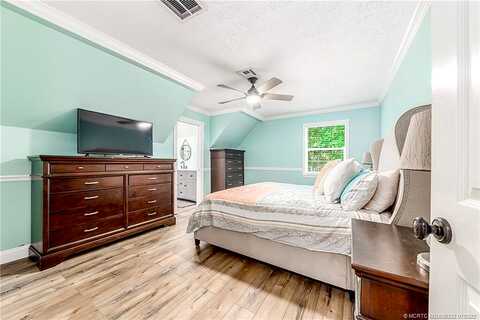 Magnolia Bluff, PALM CITY, FL 34990