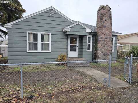 13Th, THE DALLES, OR 97058