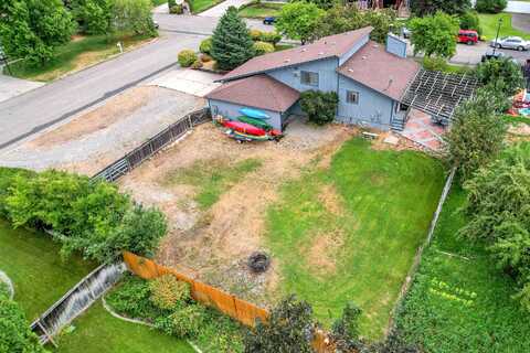 Pineglen, MEAD, WA 99021