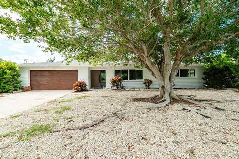 Suwanee, SARASOTA, FL 34243