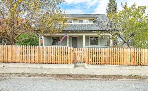 1St, WENATCHEE, WA 98801