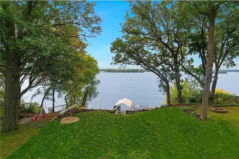 Casco Point, WAYZATA, MN 55391