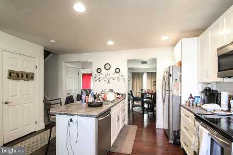 Treetops, LANCASTER, PA 17601