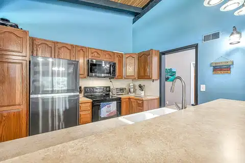 27Th, SHEBOYGAN, WI 53081