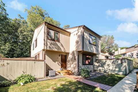 Saint Johns, EDEN PRAIRIE, MN 55346