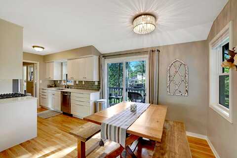 95Th Street, MINNEAPOLIS, MN 55420