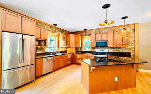 Skyline, KING GEORGE, VA 22485