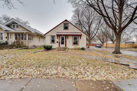 Queen, MINNEAPOLIS, MN 55412