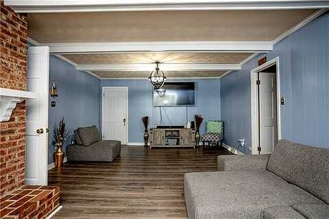 Buckhurst, CHESTER, VA 23831