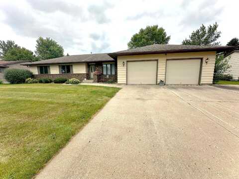 Maplewood, WORTHINGTON, MN 56187