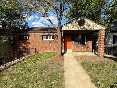 Leolyn, PITTSBURGH, PA 15210