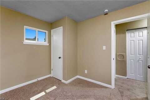 Chaucer, VIRGINIA BEACH, VA 23462
