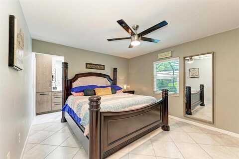 75Th Street, BRADENTON, FL 34209