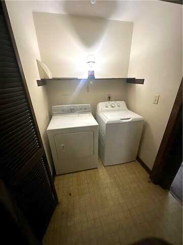 Bankstone, MARIETTA, GA 30064