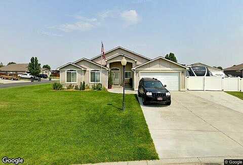 Castlewood, MOSES LAKE, WA 98837