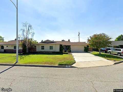 Gretta, WEST COVINA, CA 91790