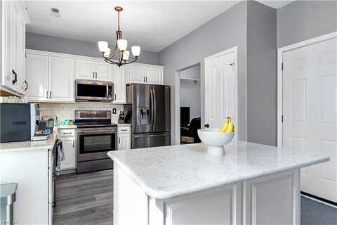 Heritage Oak, CHESAPEAKE, VA 23320