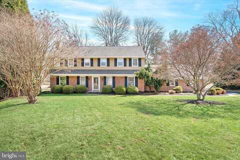 Hessian, WEST CHESTER, PA 19382