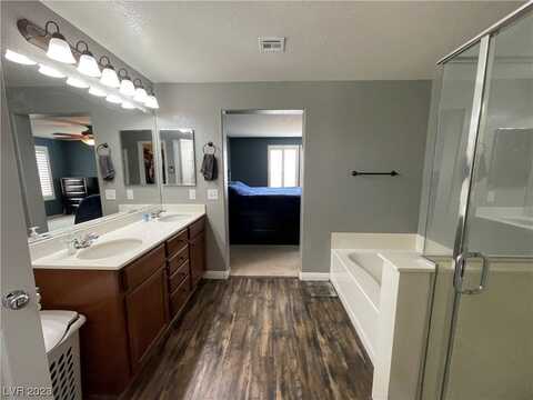 Hickory Post, LAS VEGAS, NV 89179
