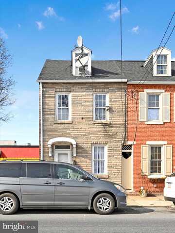 Chestnut, LANCASTER, PA 17602