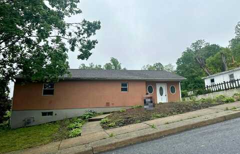 18Th, READING, PA 19606