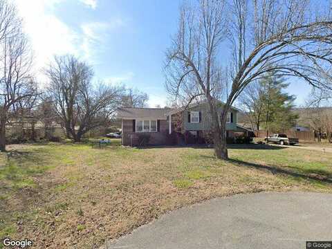 Wally, TRENTON, GA 30752