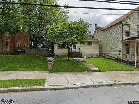 High, WOMELSDORF, PA 19567