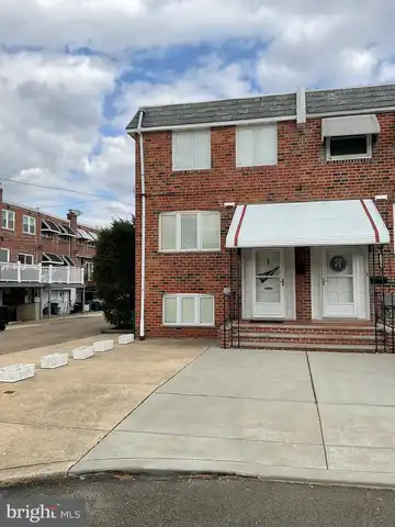 17Th, PHILADELPHIA, PA 19145