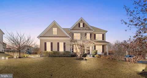 Eadie, SPRING CITY, PA 19475