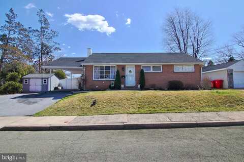 Kay, POTTSTOWN, PA 19464