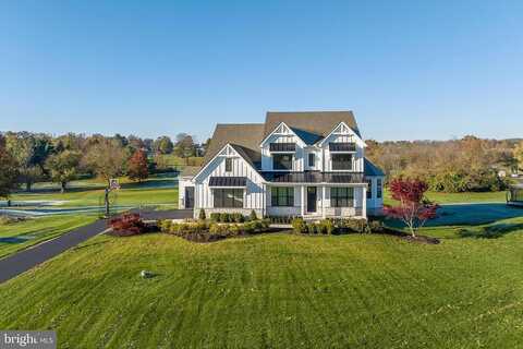 Gladys, HARLEYSVILLE, PA 19438