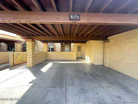 Warren, TUCSON, AZ 85706