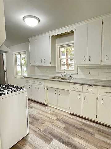 Milton, SAINT PAUL, MN 55104